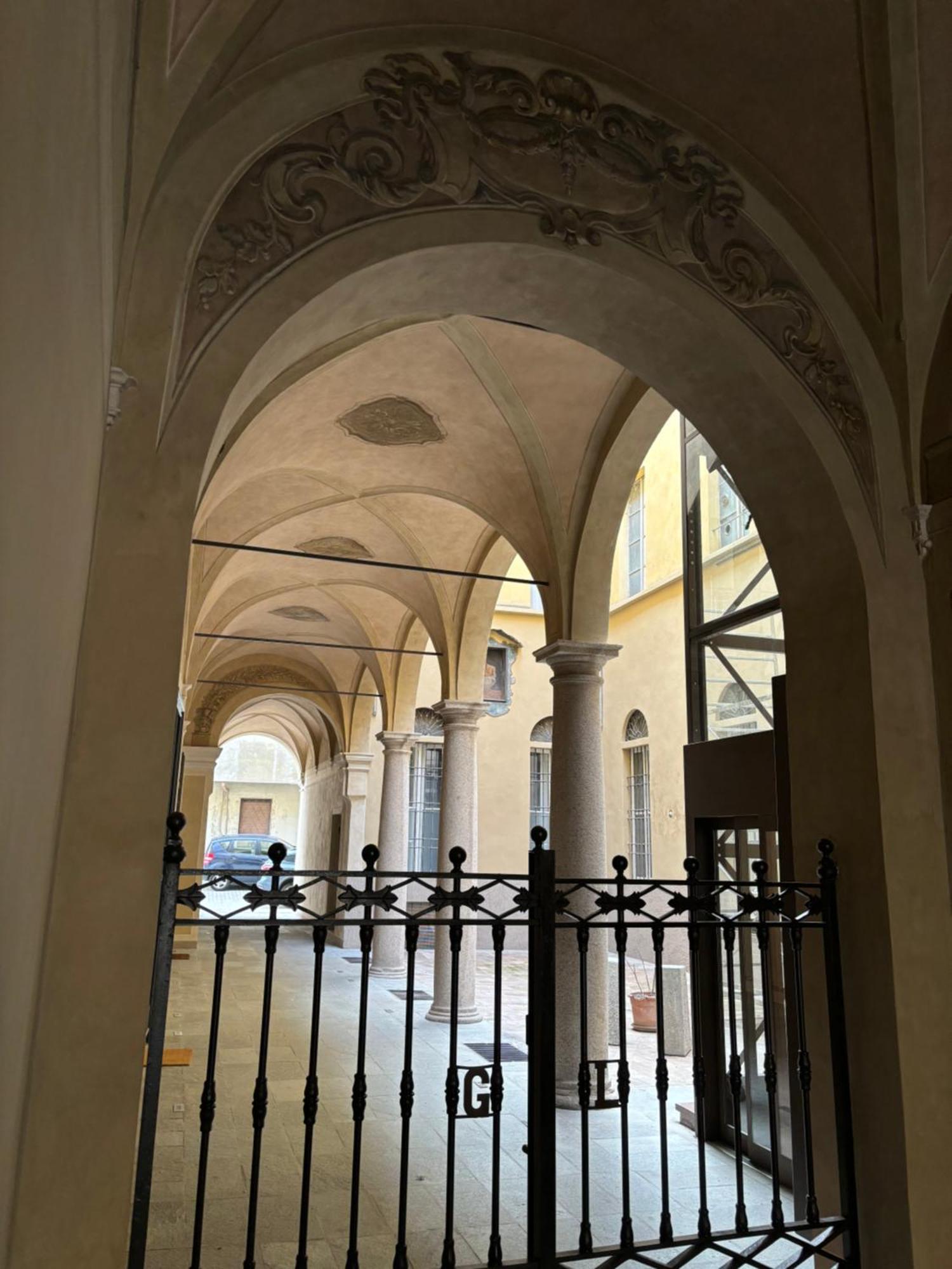 Appartamento L'Antica Colonna, In Centro Storico パルマ エクステリア 写真